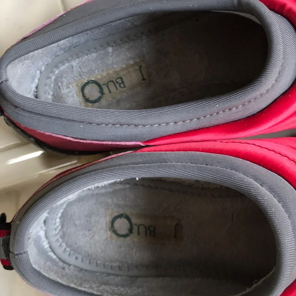 Jambu vibrant red shoes - Picture 6 of 6